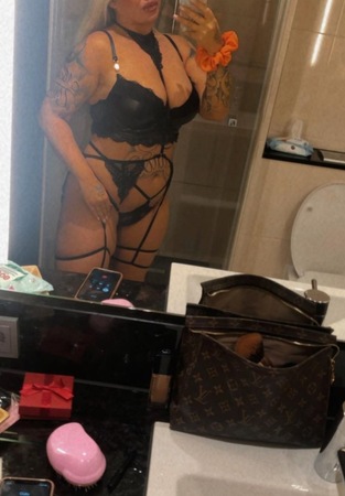 Deutsche Laura - Dirty Talk in City, Paderborn
