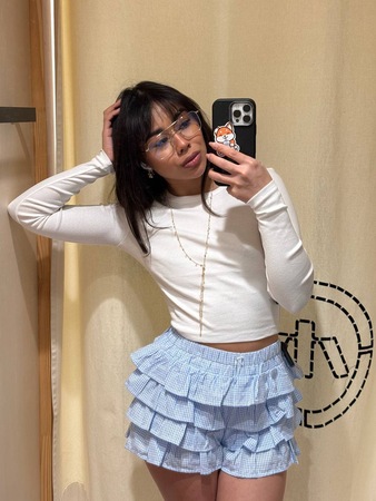 Anya, Frankfurt am Main