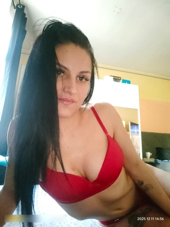 Jessica AV Queen, Gera