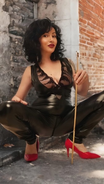 CHANELL Bizarre Massage Experience – Munchen photo 4