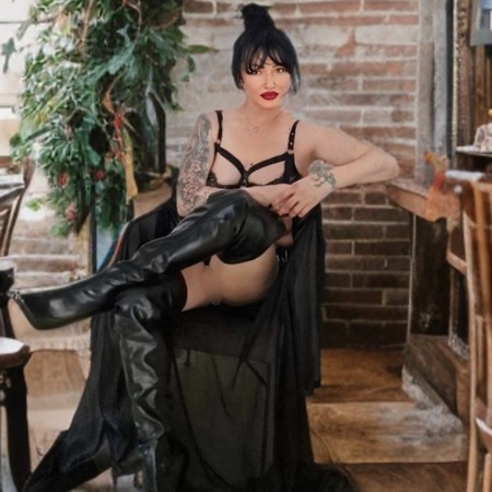 CHANELL Bizarre Massage Experience, München