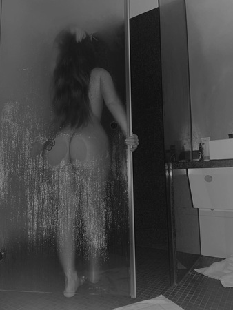 DEUTSCHE SKINNY GINA - Party Gäste willkommen, Köln