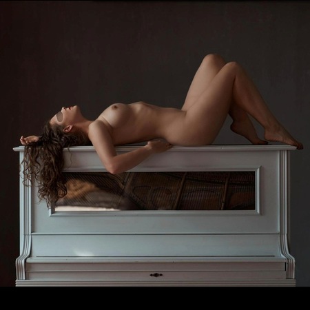 Neu! VICTORIA - Tantra Massagen