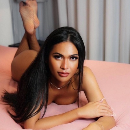 TS Emma Top Asian Model & Massage, Düsseldorf