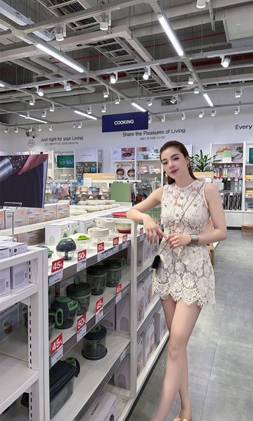 Hana – Nurnberg photo 3