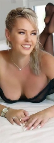 NEU! MONICA – Augsburg photo 2