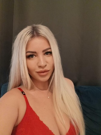 Albina - TOP Service per WhatsApp-Nachricht, Kassel