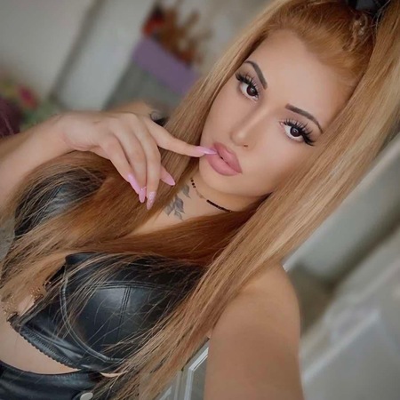 Emiliy aus Ukraine - nur bis 21.12.2025 da!, Duisburg