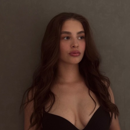 Sofia keine Anrufe, nur WhatsApp, Berlin