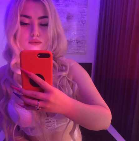 Ines Süße Blondine und Hübsch, München