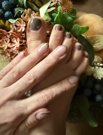 Mira Av nur WhatsApp nur bis 12.12 Freitag da *, Nürnberg