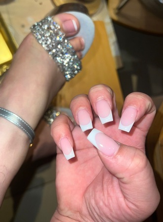 Estheisy Dt Expertin, Berlin