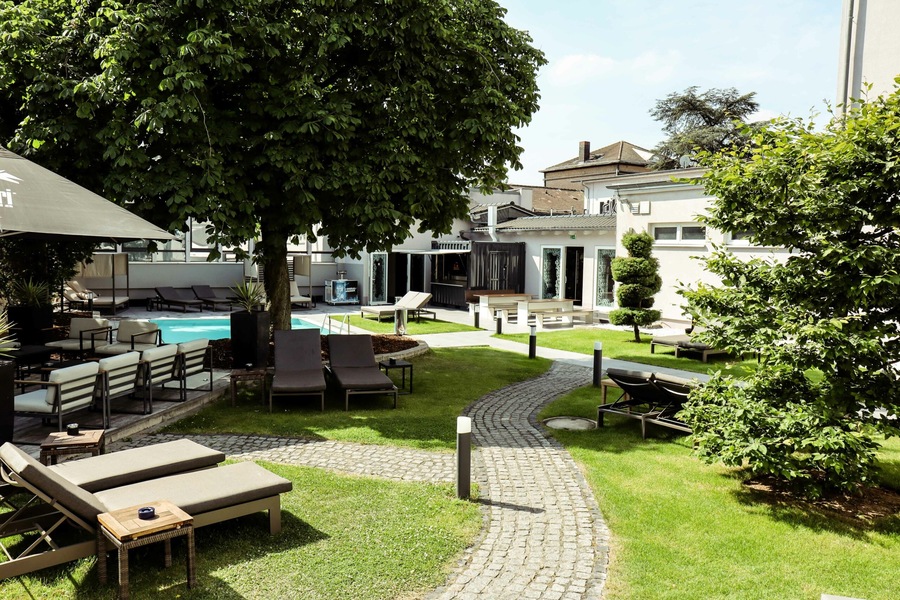 Foto von Einzig, aber nicht artig