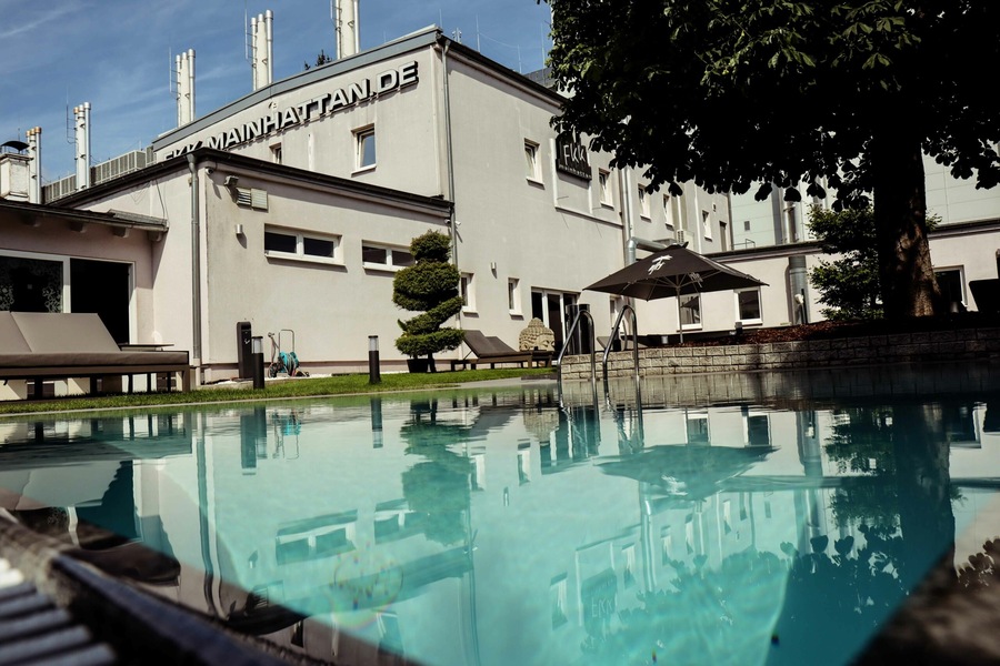 Foto von Einzig, aber nicht artig