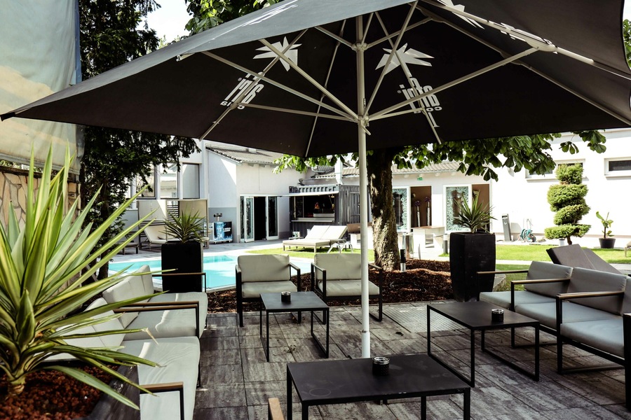 Foto von Einzig, aber nicht artig