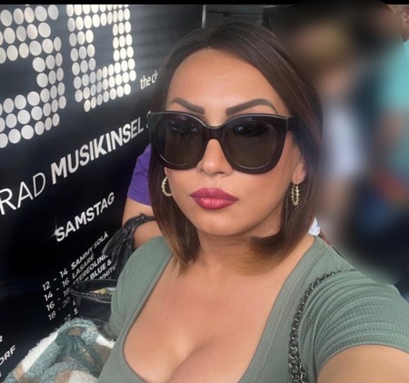 Trans Lauren, Aurich