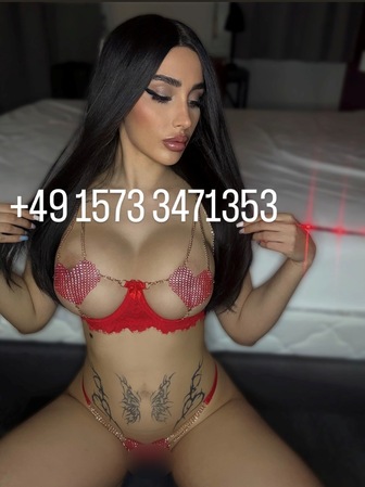 Callia - Aktuelle Fotos und Videos, Stuttgart