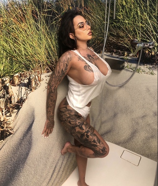 Foto von Kira INK - Kleine Sexbombe
