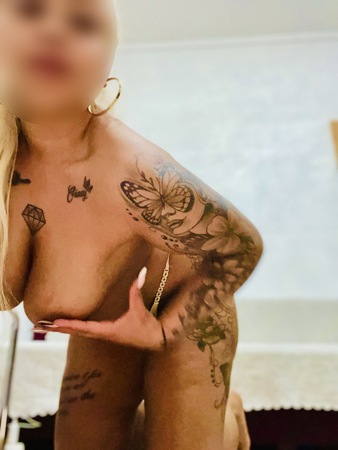 Anna-nur H&H Besuch GANZ NEU, Düsseldorf