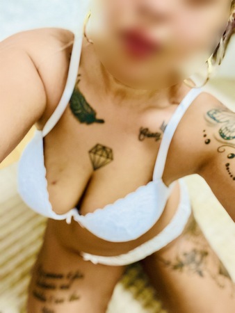 Anna-nur H&H Besuch GANZ NEU, Düsseldorf