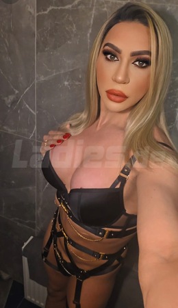 Ts Bebel Xxl porno Star, Berlin