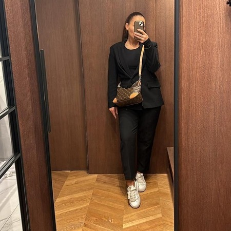 Deutsche Amateurin !! Privat Jung (18+) deutsch !!!!, Düsseldorf
