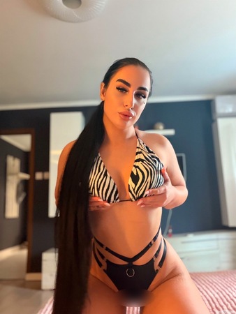 Yasmina Königin SEX, Stuttgart