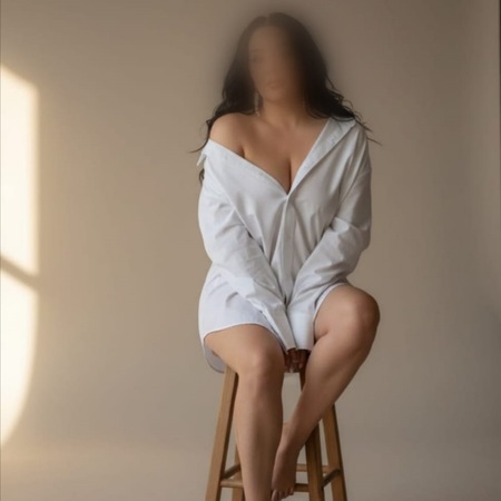 Monique, Bonn