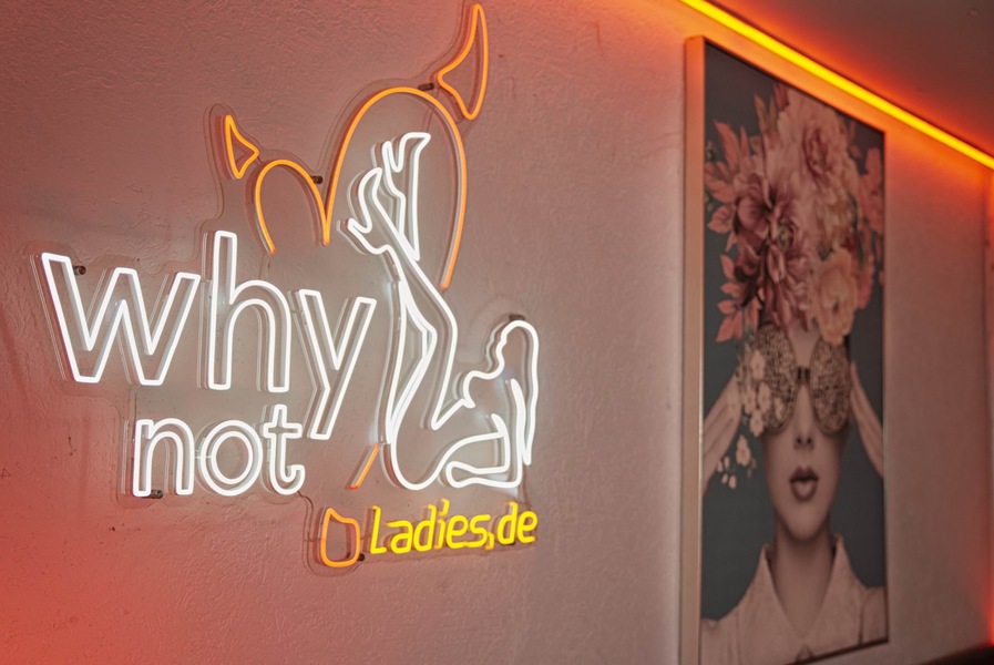 Foto von internationale Top Girls 18+ ! Bar & Laufhaus Why not