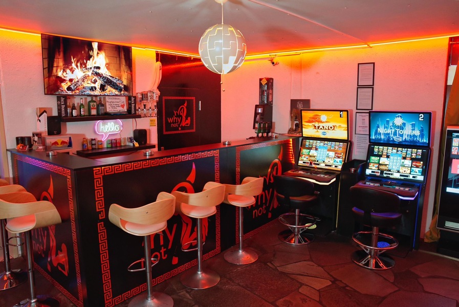 Foto von internationale Top Girls 18+ ! Bar & Laufhaus Why not