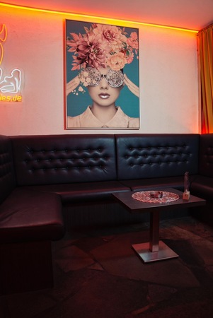 internationale Top Girls 18+ ! Bar & Laufhaus Why not, Kaiserslautern