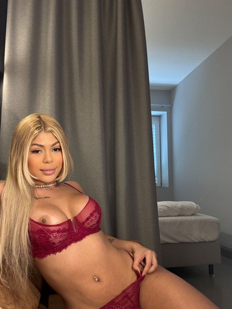 Mavie aus Brasilien, in Laatzen, Hannover Mittel