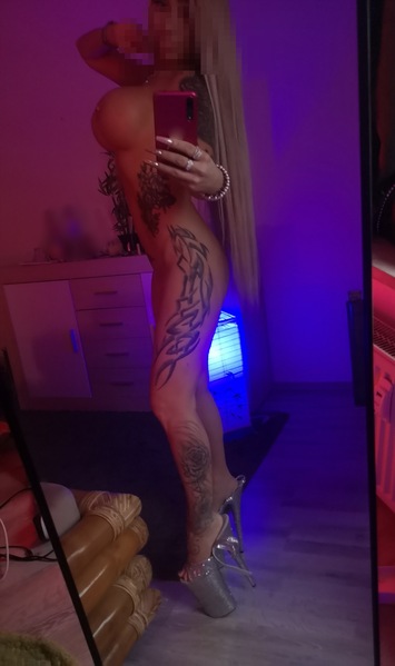 Foto von BLONDE ANGEL BJ QUENN AV KÖNING/SEX LOVER