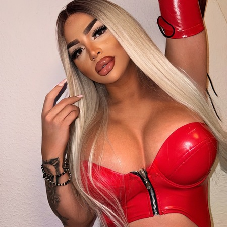 TS Selena - Top Service