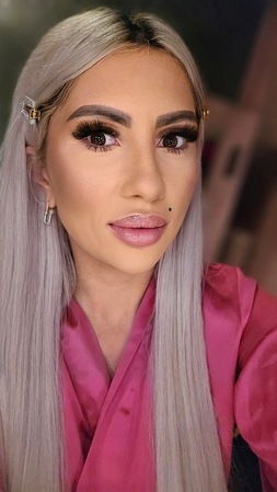 Adelina- mit Original Selfies!, Saarbrücken