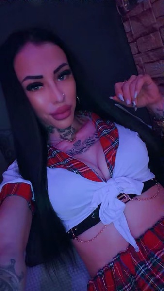 Foto von Adina