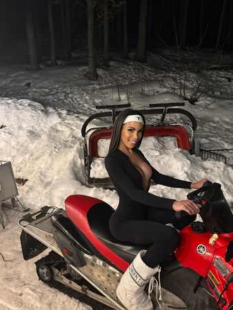 TS Nayara Pacheco, Köln