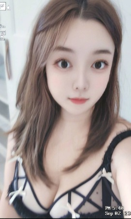 Zinnia Kontakt nur per WhatsApp, Bremerhaven