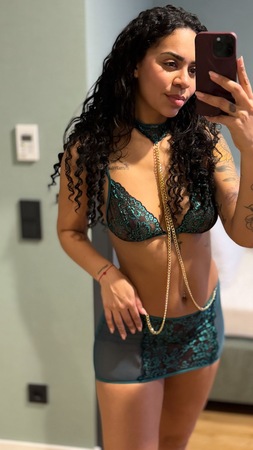 Laura, Neu, München