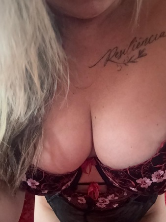 Clara, Mönchengladbach