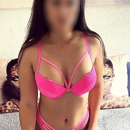 Ema Nur WhatsApp, Worms