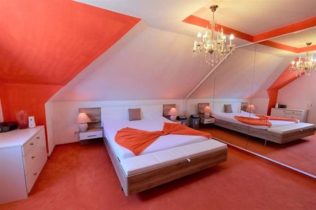 Villa Allgäu - Vergnügen mit Niveau!, Kempten