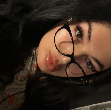 Deutsch Latina Ariana nur Haus & Hotelbesuche!, Duisburg