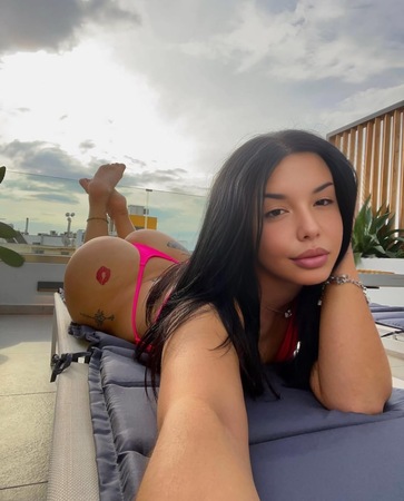 Deutsch Latina Ariana nur Haus & Hotelbesuche!, Duisburg