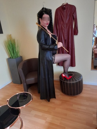 Haus No1-Kein Club-Privathaus, Aschersleben