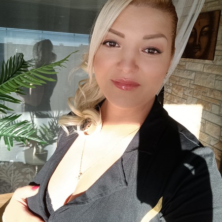 Sonya DeluxeMassage, Herford