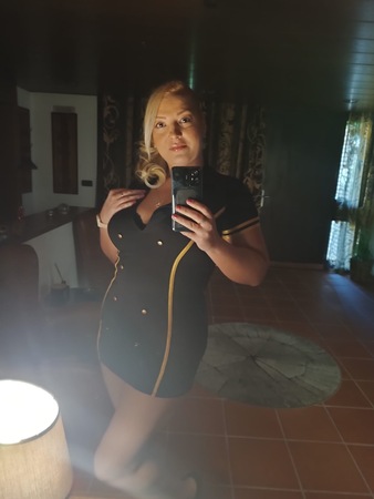 Sonya DeluxeMassage, Herford