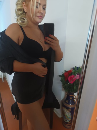 Sonya DeluxeMassage, Herford