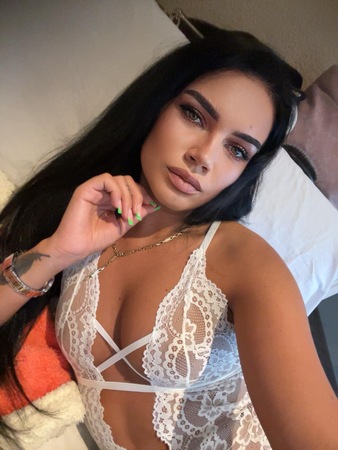 Silvia Teenie (18+), Düsseldorf