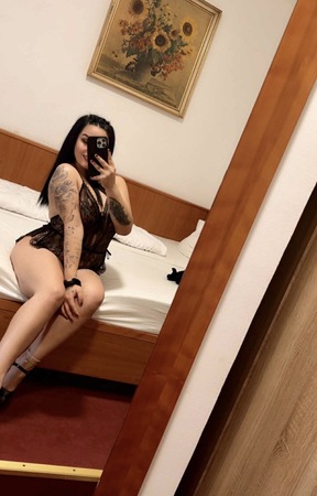 Elisabeth **Ganz neu in deiner Stadt !, Augsburg